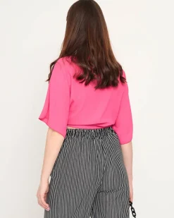 Royalfashion Ciemnoróżowa damska krótka narzutka