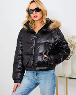 Royalfashion Czarna krótka kurtka damska