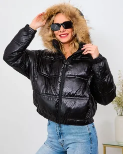 Royalfashion Czarna krótka kurtka damska