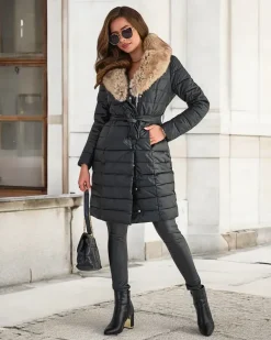 Royalfashion Czarna kurtka zimowa damska