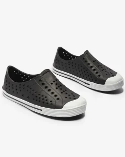 Royalfashion Czarne ażurowe dziecięce gumowe trampki Jiteri