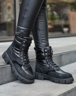 Royalfashion Czarne damskie nieocieplane botki typu trapery Kasemi