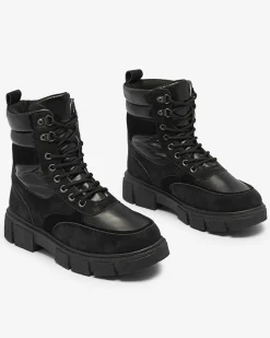 Royalfashion Czarne damskie nieocieplane botki typu trapery Kasemi