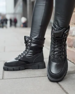 Royalfashion Czarne damskie nieocieplane botki typu trapery Kasemi