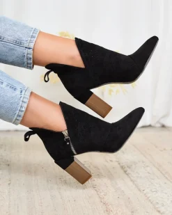 Royalfashion Czarne damskie botki na wyższym słupku Swerros