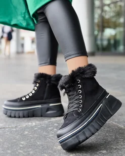 Royalfashion Czarne damskie sznurowane buty a'la śniegowce na platformie Neatesa