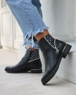 Royalfashion Czarne damskie botki a'la sztyblety Orlaenda