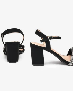 Royalfashion Czarne damskie sandałki na słupku z cyrkoniami Triesta