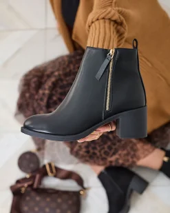 Royalfashion Czarne eko skórzane botki damskie na niskim słupku Rejerry