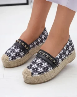 Royalfashion Czarne espadryle w kwiaty Azzaxi