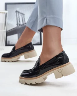 Royalfashion Czarne mokasyny damskie z eko skóry lakierowanej Sepop