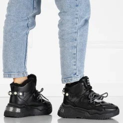 Royalfashion Czarne sneakersy z ociepleniem Pommie