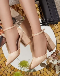 Royalfashion Czółenka damskie na słupku Lilolla