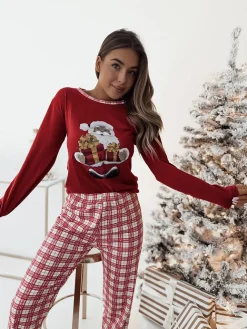 Royalfashion Czerwona damska piżama ze świątecznym wzorem