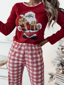 Royalfashion Czerwona damska piżama ze świątecznym wzorem
