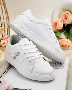 Royalfashion Damskie ażurowe buty sportowe Fortay