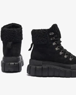 Royalfashion Damskie czarne eko-zamszowe botki z kożuszkiem Vetic