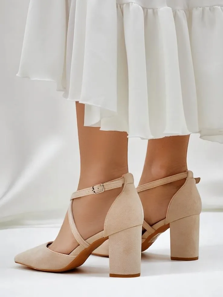 Royalfashion Damskie czółenka eko zamszowe z paseczkami Kanastru