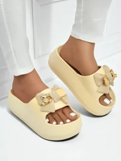 Royalfashion Damskie gumowe klapki z ozdobną kokardką Alday