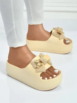 Royalfashion Damskie gumowe klapki z ozdobną kokardką Alday