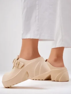 Royalfashion Damskie gumowe klapki na obcasie Voxones