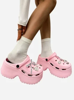 Royalfashion Damskie gumowe klapki z ozdobami Dellos