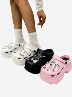 Royalfashion Damskie gumowe klapki z ozdobami Dellos