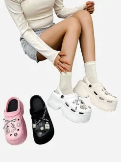 Royalfashion Damskie gumowe klapki z ozdobami Dellos