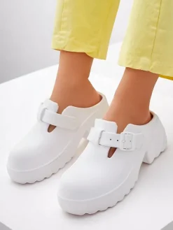 Royalfashion Damskie gumowe klapki na obcasie Voxones