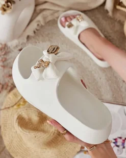 Royalfashion Damskie gumowe klapki z ozdobną kokardką Afeen