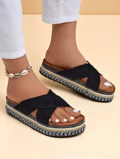 Royalfashion Damskie klapki na płaskiej podeszwie Solea Deco