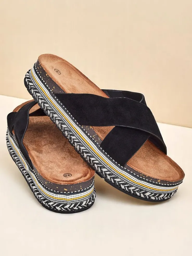 Royalfashion Damskie klapki na płaskiej podeszwie Solea Deco