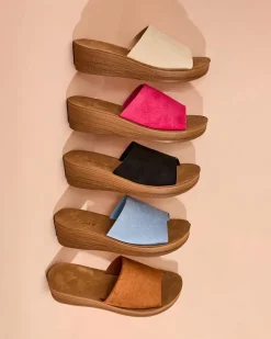 Royalfashion Damskie klapki na niskim koturnie Saffil