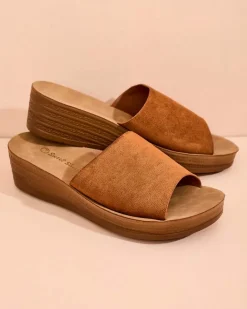 Royalfashion Damskie klapki na niskim koturnie Saffil