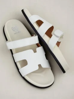 Royalfashion Damskie klapki na płaskiej podeszwie Arian