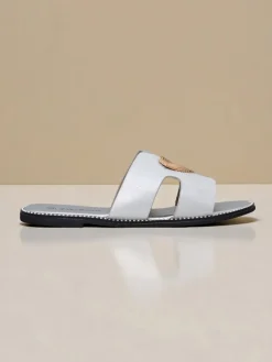 Royalfashion Damskie klapki na płaskiej podeszwie Heart Chic