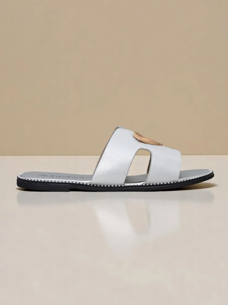 Royalfashion Damskie klapki na płaskiej podeszwie Heart Chic