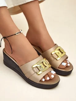 Royalfashion Damskie klapki na koturnie Nolia