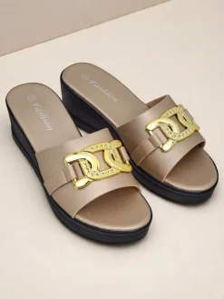 Royalfashion Damskie klapki na koturnie Nolia