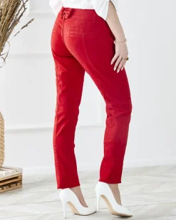 Royalfashion Damskie materiałowe spodnie z niskim stanem w czerwonym kolorze