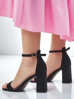 Royalfashion Damskie sandały eko zamszowe Qwadrat