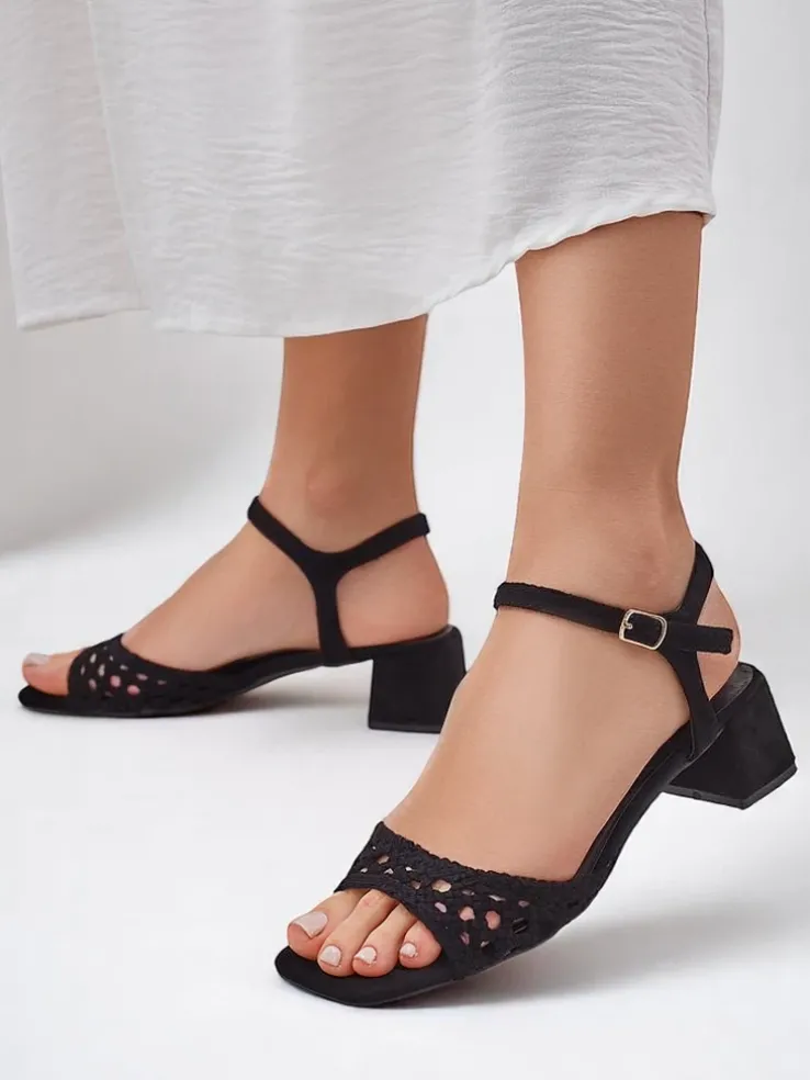 Royalfashion Damskie sandały ażurowe Azopi