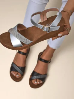 Royalfashion Damskie sandały na koturnie z cyrkoniami Allona