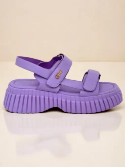 Royalfashion Damskie sandały na grubszej podeszwie Hortez