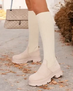 Royalfashion Damskie wsuwane kozaki Anobbi