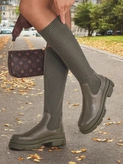 Royalfashion Damskie wsuwane kozaki Bireno