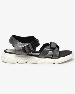 Royalfashion Dziecięce błyszczące sandały w kolorze grafitowym Leepe