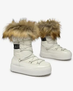 Royalfashion Dziecięce wsuwane buty a'la śniegowce z futerkiem w kolorze białym Asika