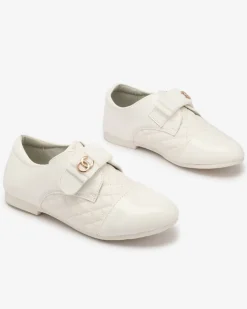 Royalfashion Dziewczęce pikowane półbuty z eko skóry w kolorze białym Werme