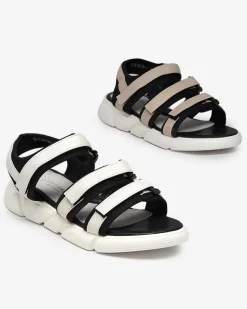 Royalfashion Dziewczęce sandałki zapinane na rzepy w kolorze beżowym Mumin